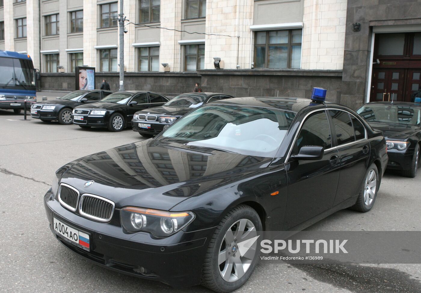 STATE DUMA DEPUTIES' CARS