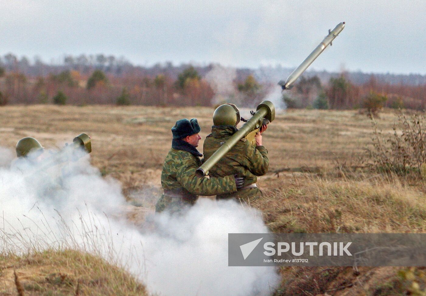 IGLA HAND-HELD ANTIAIRCRAFT MISSILE SYSTEM