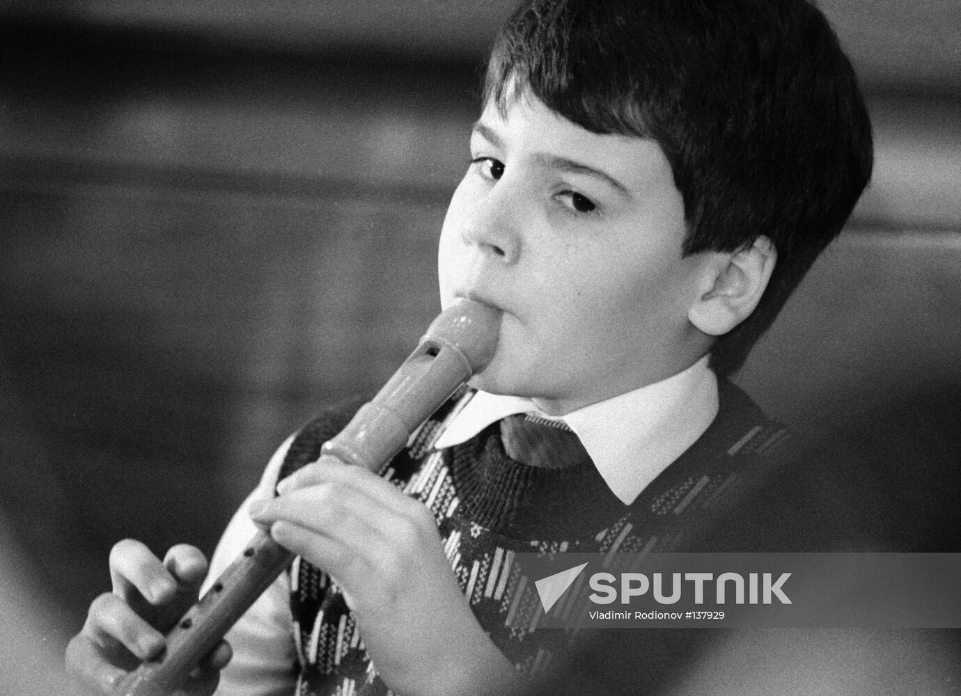 POSIKER FLUTIST