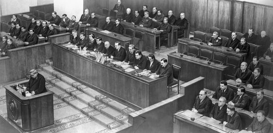 SUPREME SOVIET PRESIDIUM SESSION