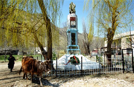 BALKHAR VILLAGE GREAT PATRIOTIC WAR MONUMENT 