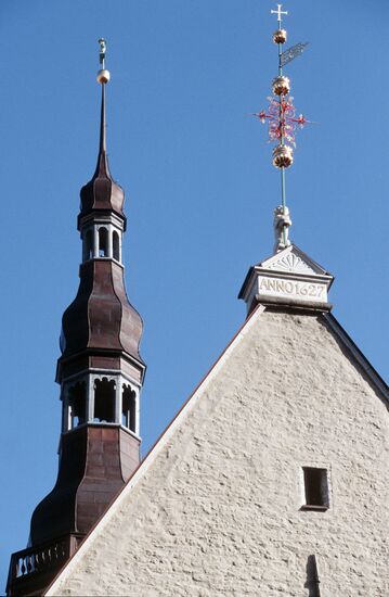 TALLINN TOWERS 