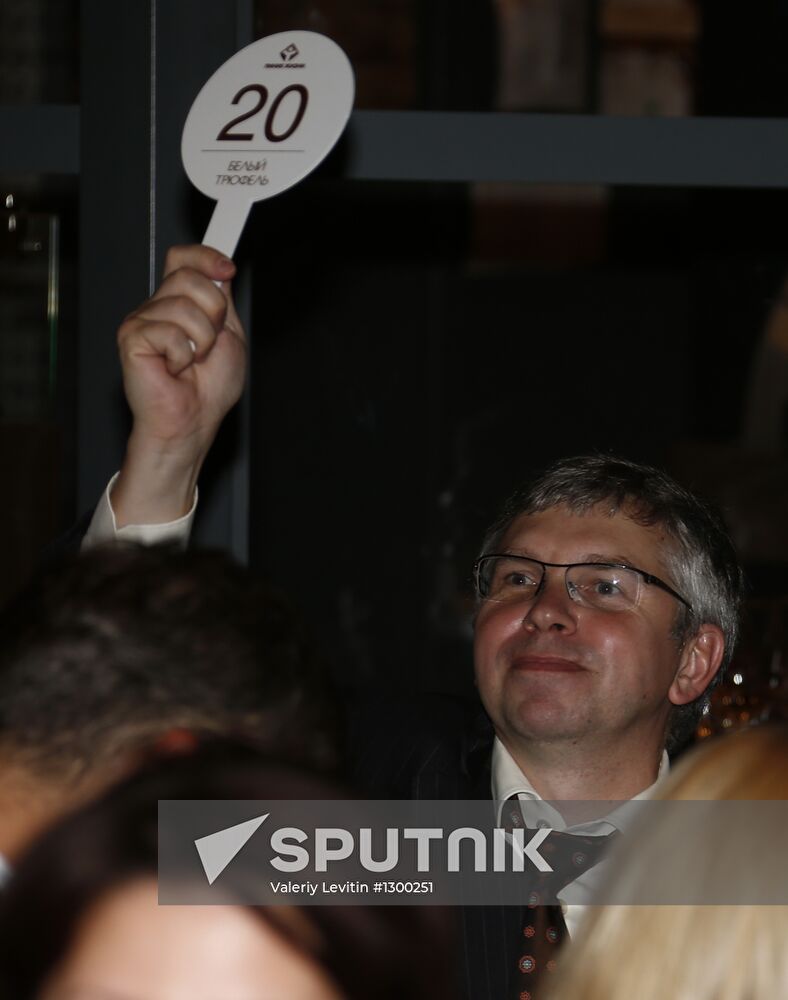 6th White Truffle charity dinner