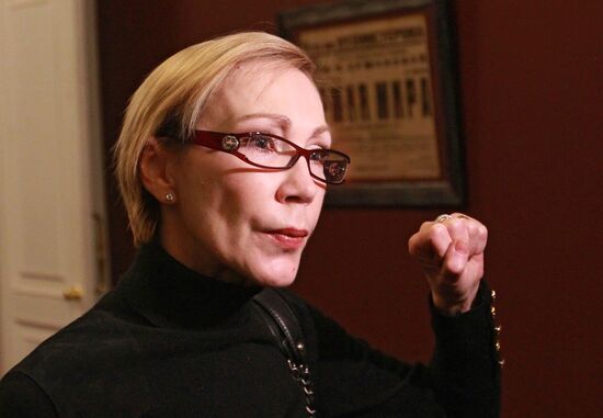 Yermolova Theater troupe gathering