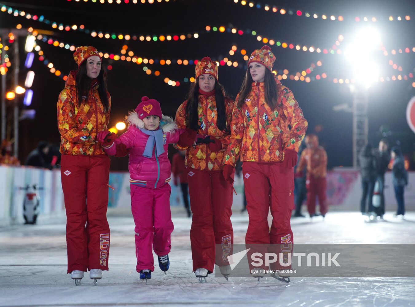 GUM-skating rink opens on Red Square