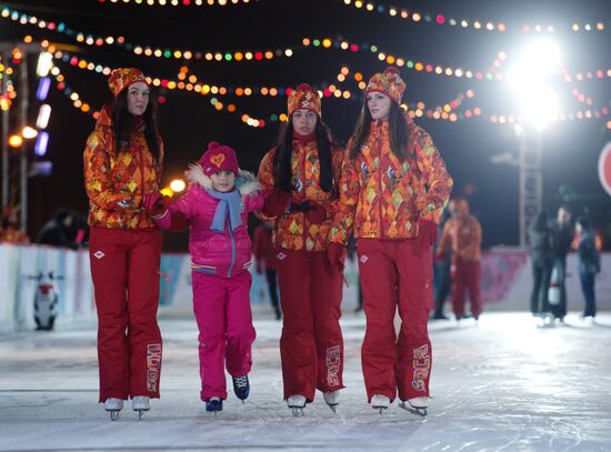 GUM-skating rink opens on Red Square