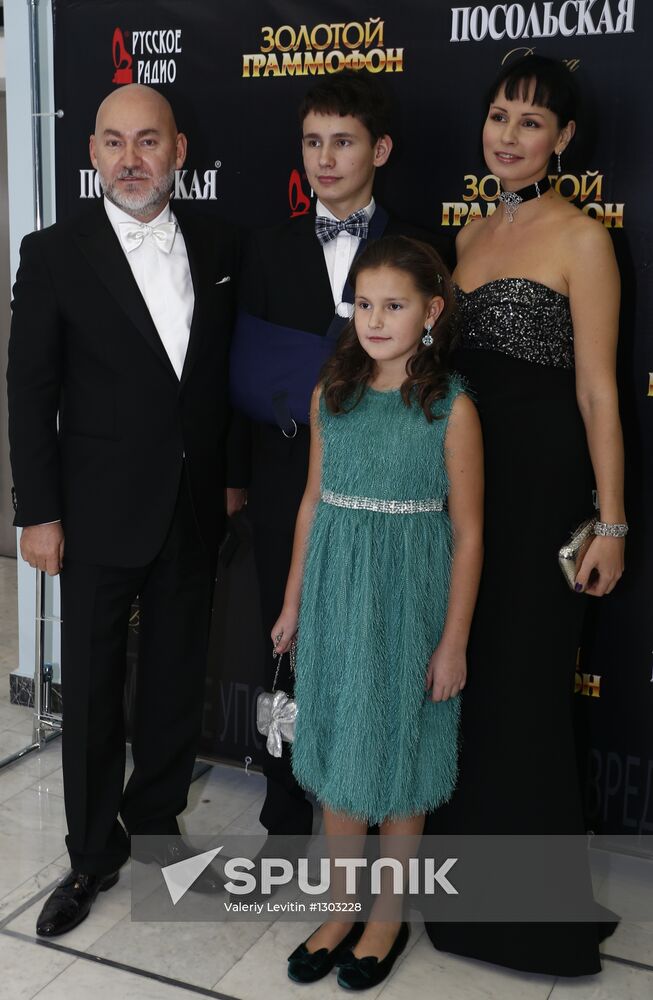 Reception by producer of 17th Golden Gramophone award