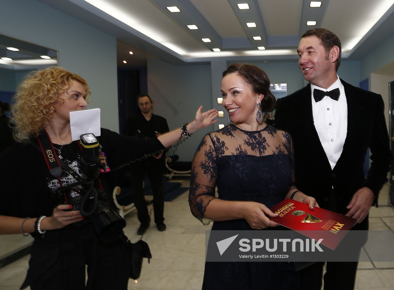 Reception by producer of 17th Golden Gramophone award