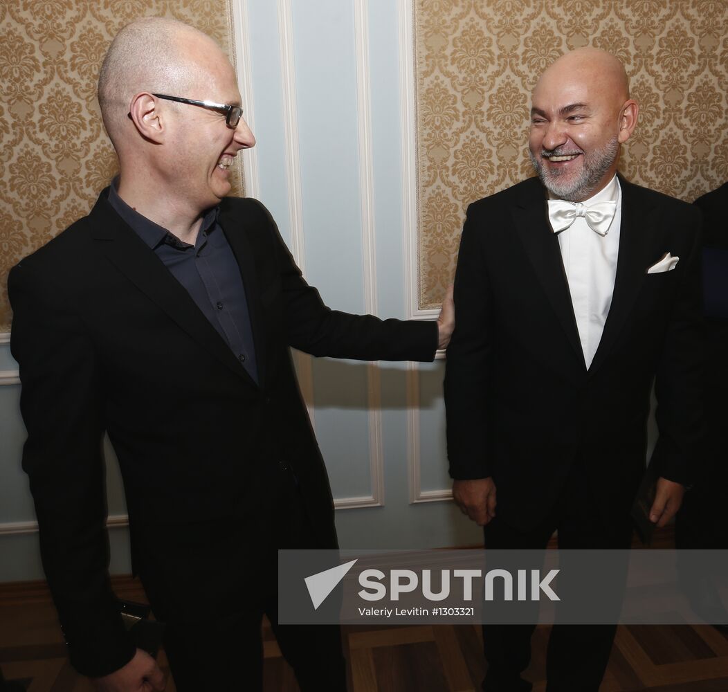Reception by producer of 17th Golden Gramophone award