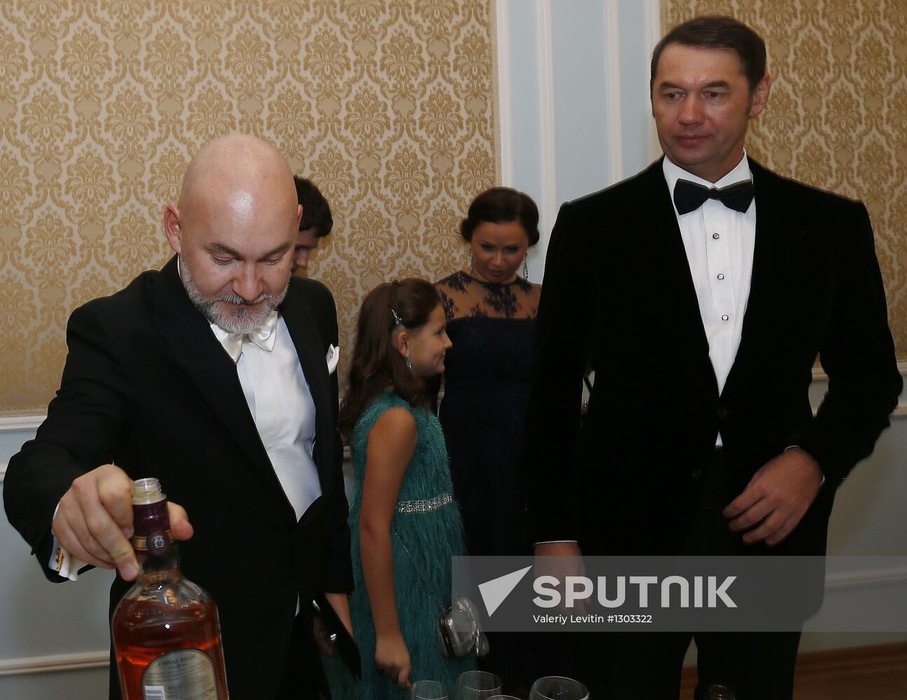 Reception by producer of 17th Golden Gramophone award