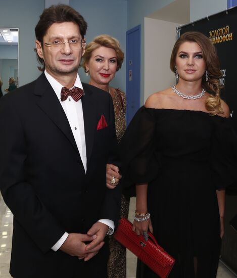 Reception by producer of 17th Golden Gramophone award
