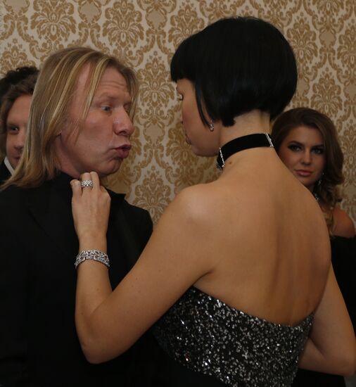 Reception by producer of 17th Golden Gramophone award