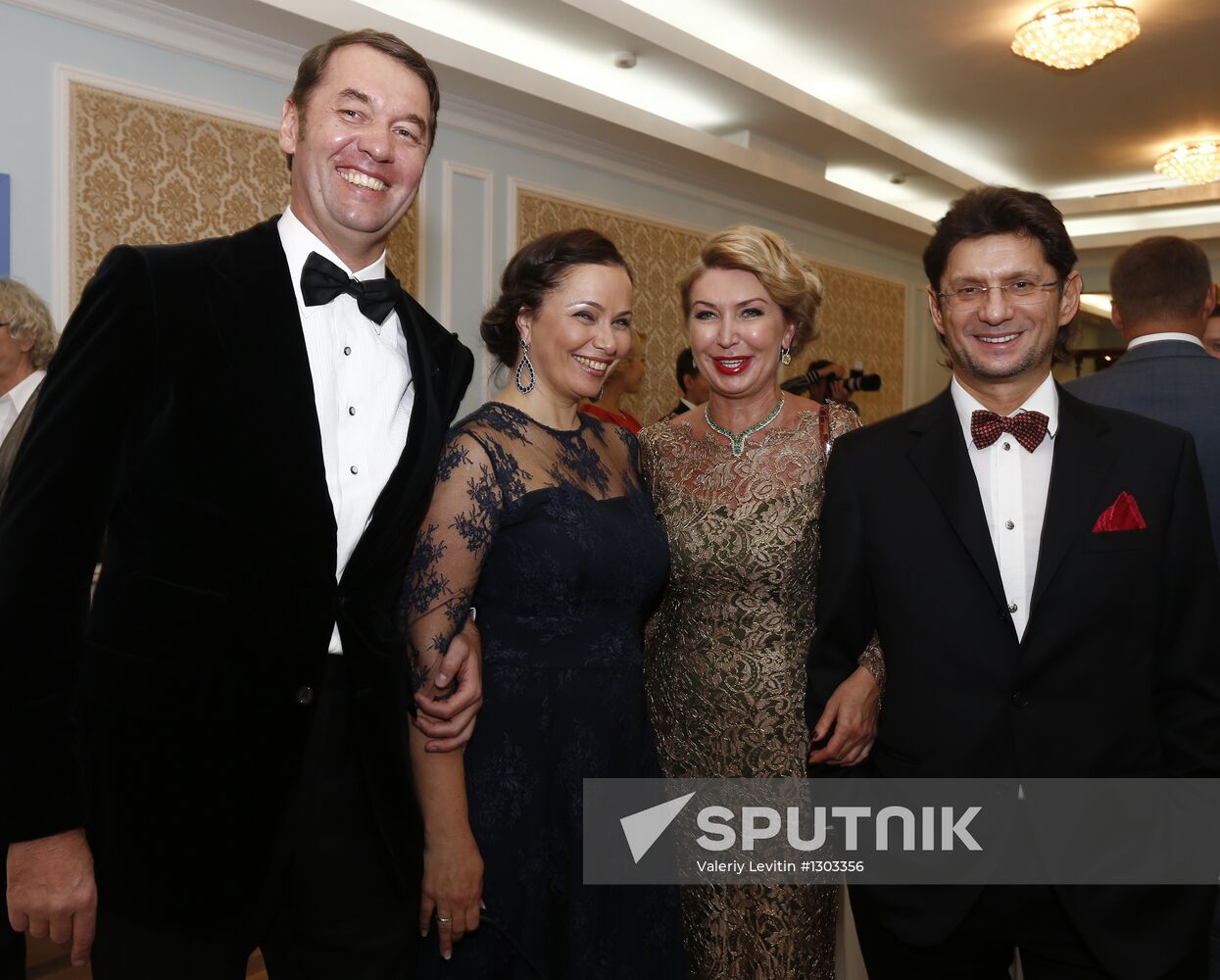 Reception by producer of 17th Golden Gramophone award