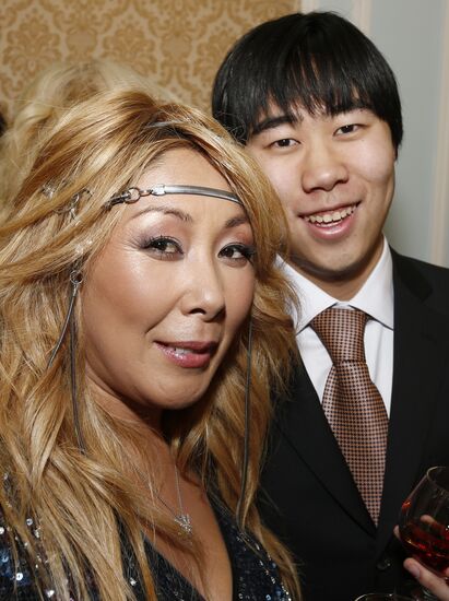 Reception by producer of 17th Golden Gramophone award