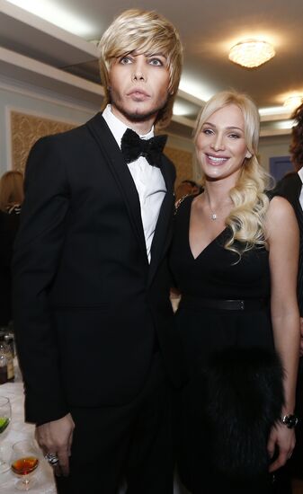 Reception by producer of 17th Golden Gramophone award