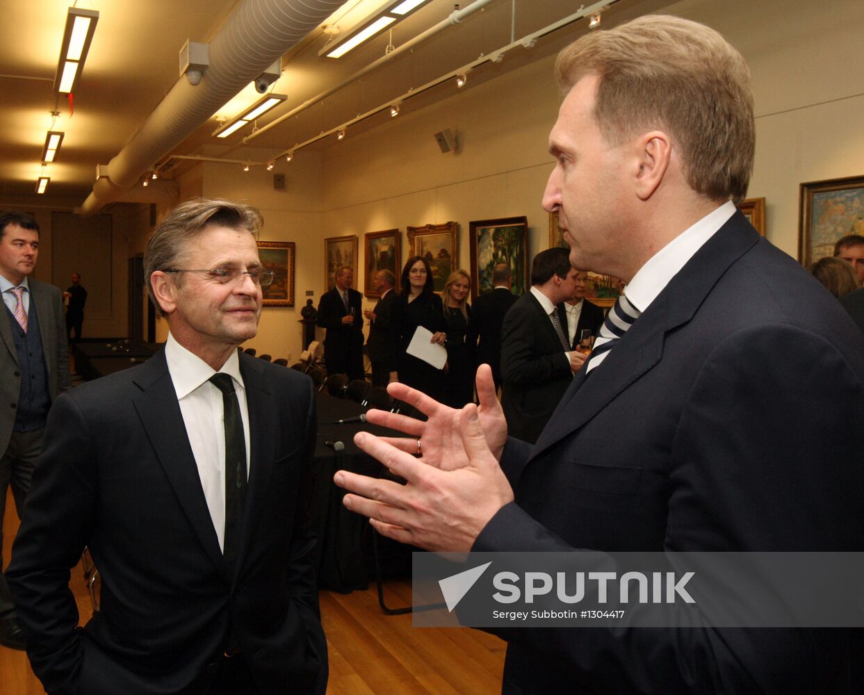 Igor Shuvalov visits Baryshnikov Arts Center in New York