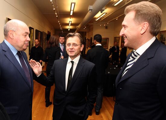 Igor Shuvalov visits Baryshnikov Arts Center in New York
