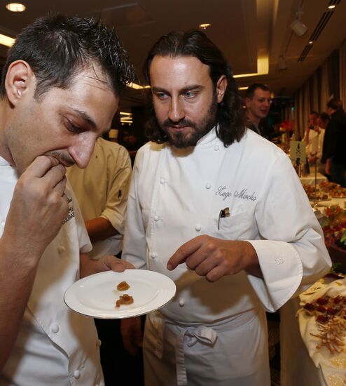Chefs Giuseppe Davi and Mircko Zago