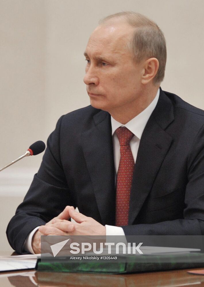 Russian President Vladimir Putin visits Turkmenistan