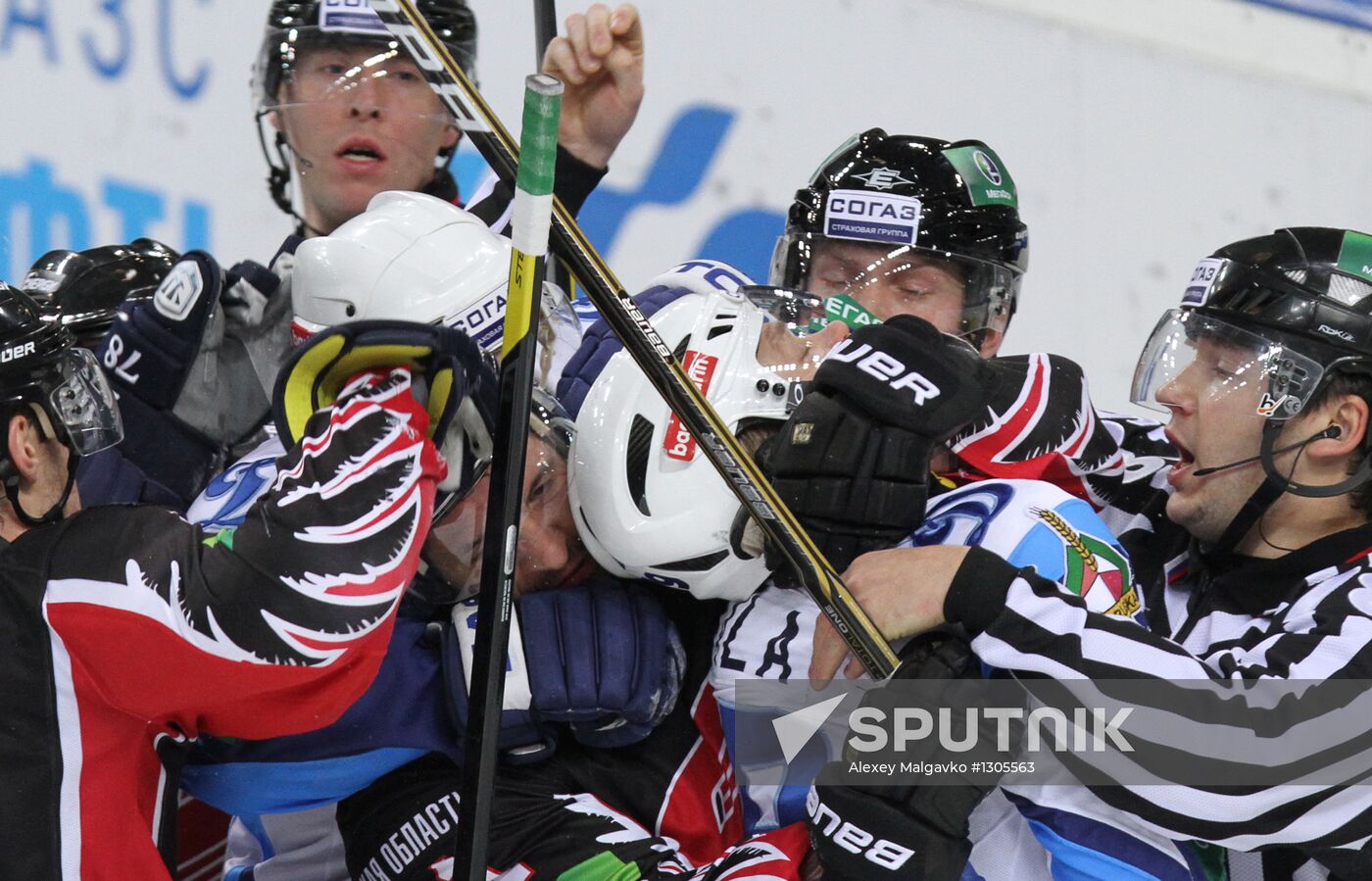 Kontinental Hockey League. Avangard vs. Dinamo Minsk
