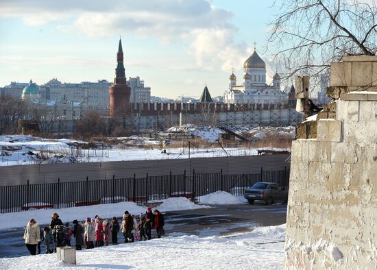 Vacant lot on site of Rossiya hotel