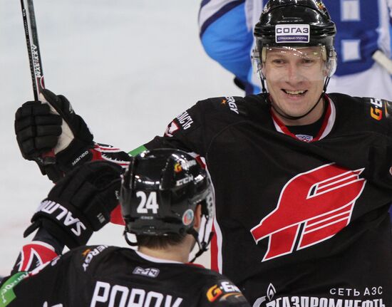 Kontinental Hockey League. Avangard vs. Dinamo Minsk