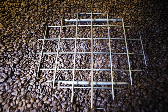 Production of coffee at Soyuz Corporation factory