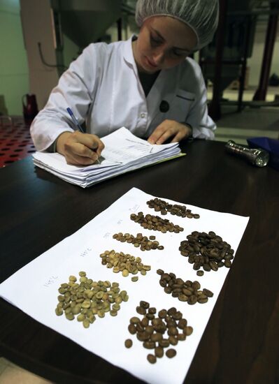 Production of coffee at Soyuz Corporation factory