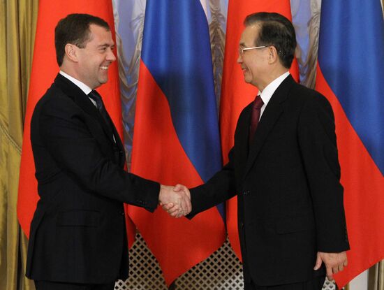 Dmitry Medvedev meets with Wen Jiabao