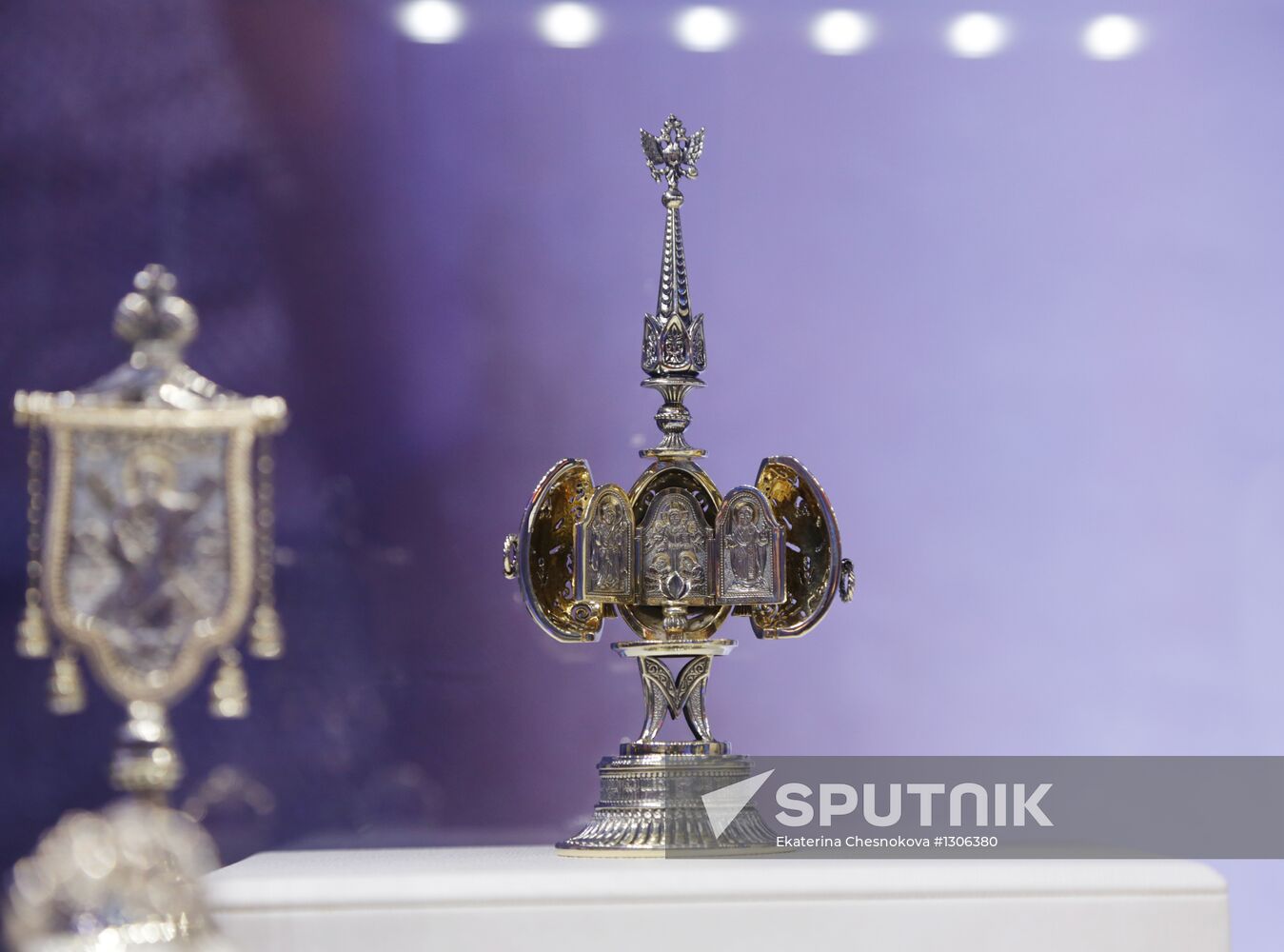 "Images of Russian Ballet" jewelry collection presented