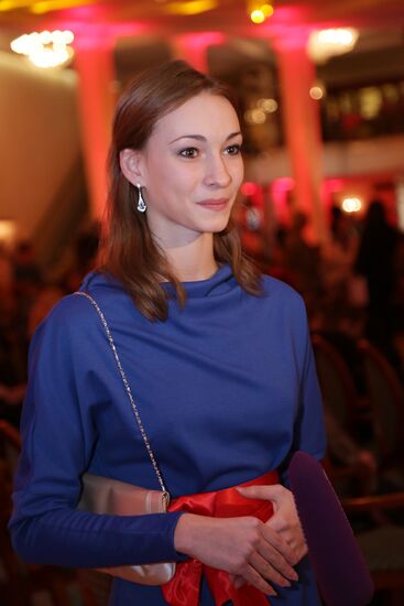"Images of Russian Ballet" jewelry collection presented
