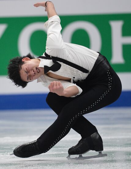 Figure skating. Junior Grand Prix finals. Men