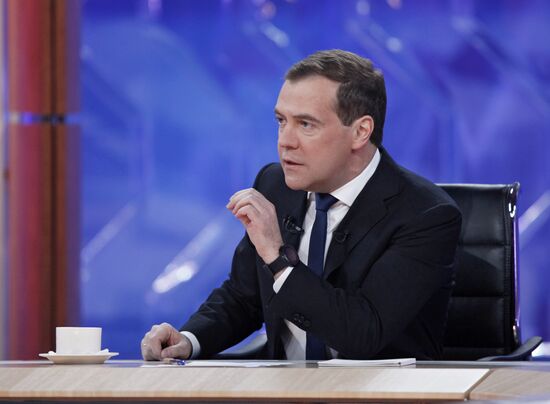 D.Medvedev meets with journalists of federal TV channels