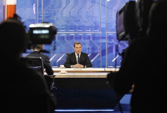D.Medvedev meets with journalists of federal TV channels