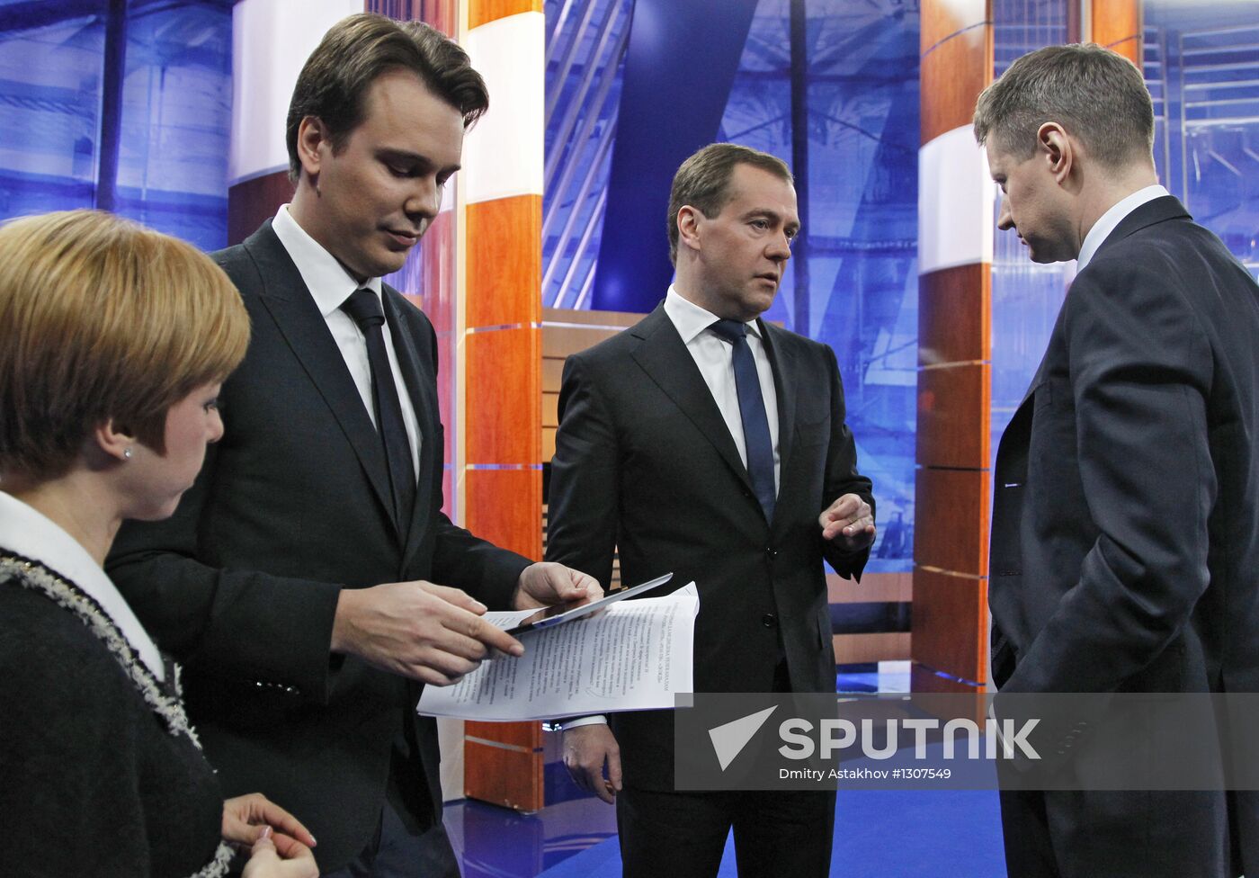 D.Medvedev meets with journalists of federal TV channels