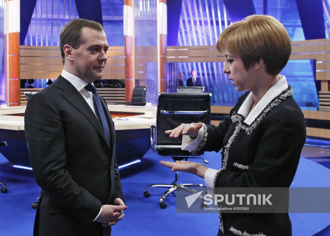 D.Medvedev meets with journalists of federal TV channels