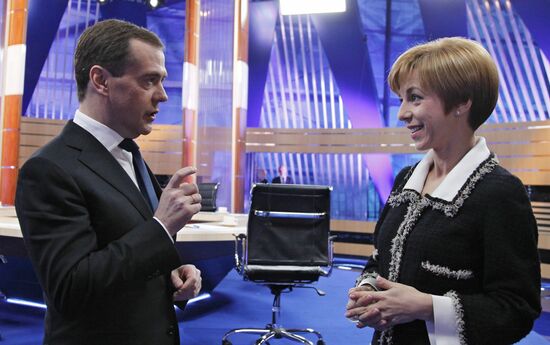 D.Medvedev meets with journalists of federal TV channels