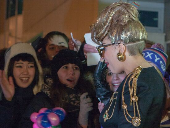 Lady Gaga arrives in St. Petersburg