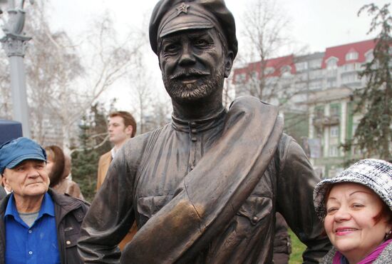 Monument to movie character Comrade Sukhov