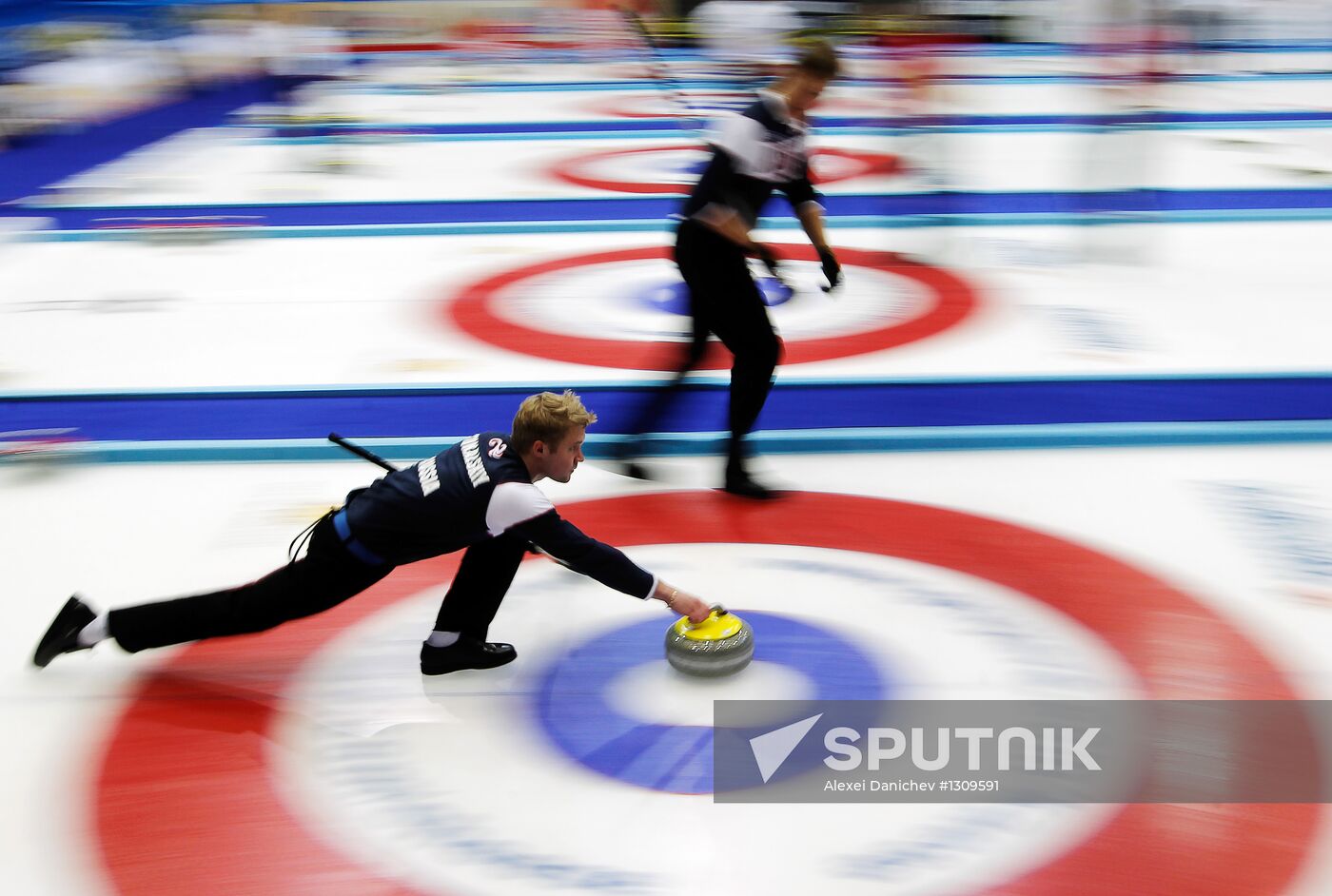 European Curling Championships. Day 2