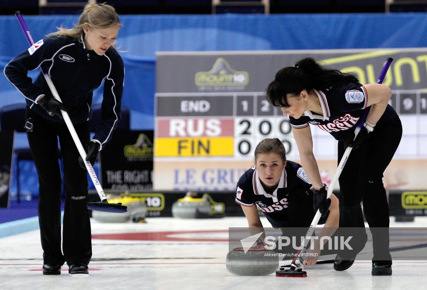 European Curling Championships. Day 5