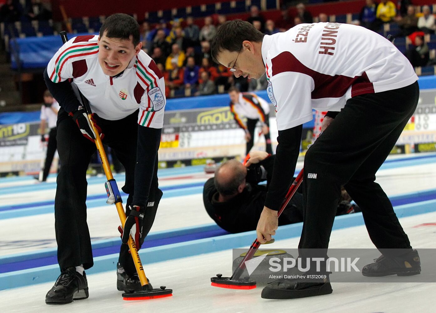 European Curling Championships. Day 5