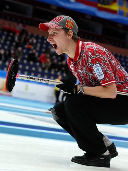 European Curling Championships. Day 5