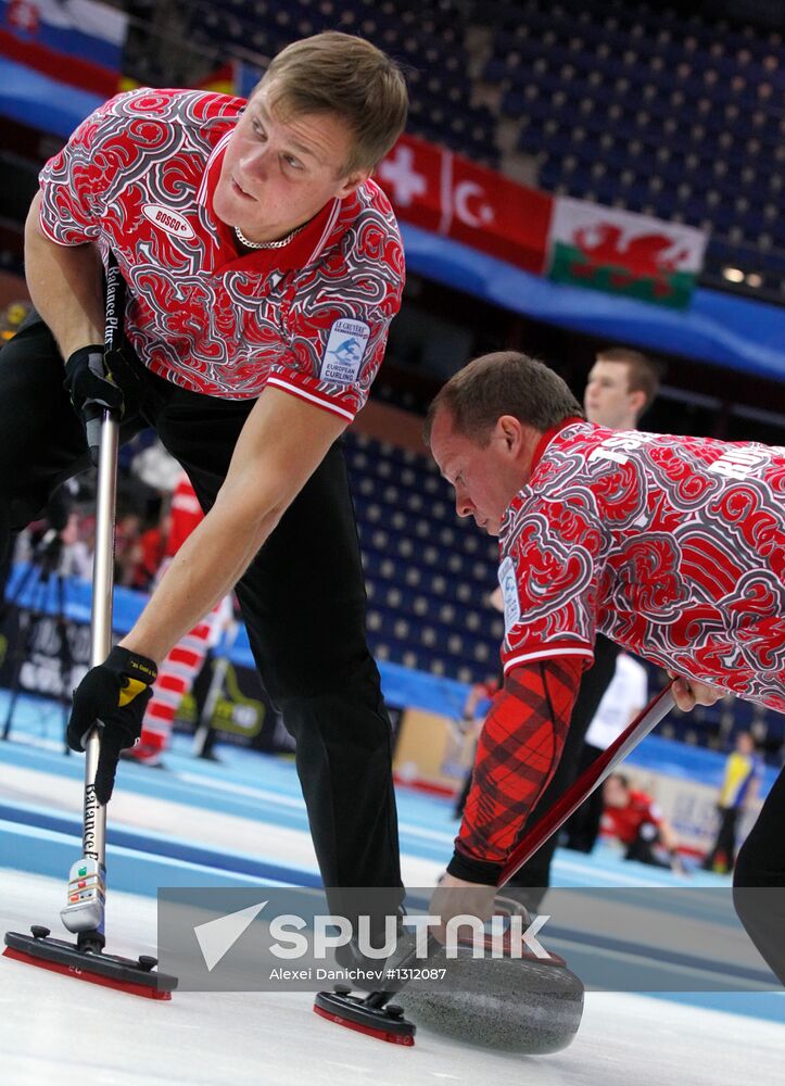 European Curling Championships. Day 5