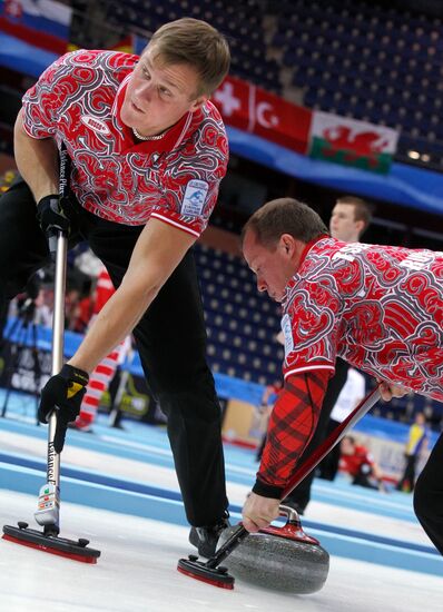European Curling Championships. Day 5