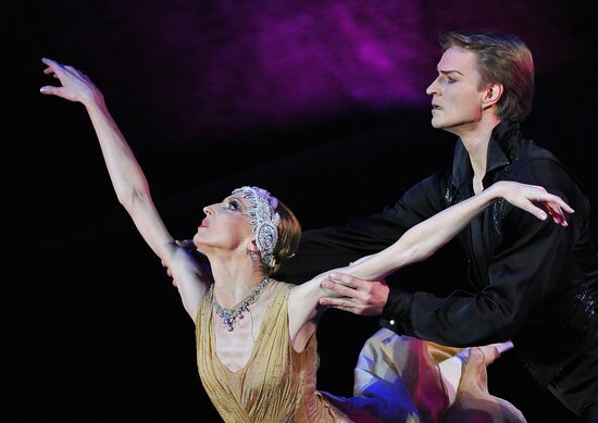 Benefit by ballerina Ilze Liepa on Bolshoi Theatre New stage