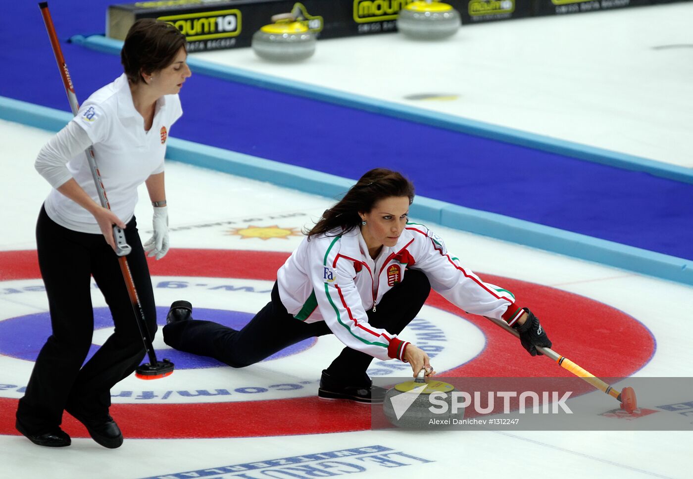 European Curling Championships. Day 5