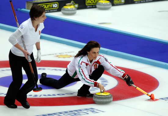 European Curling Championships. Day 5