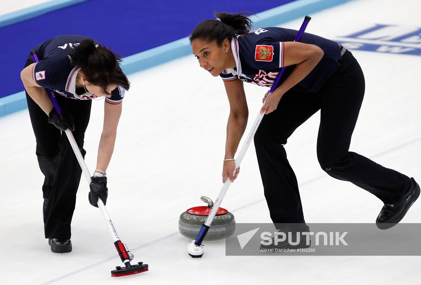 European Curling Championships. Day 5