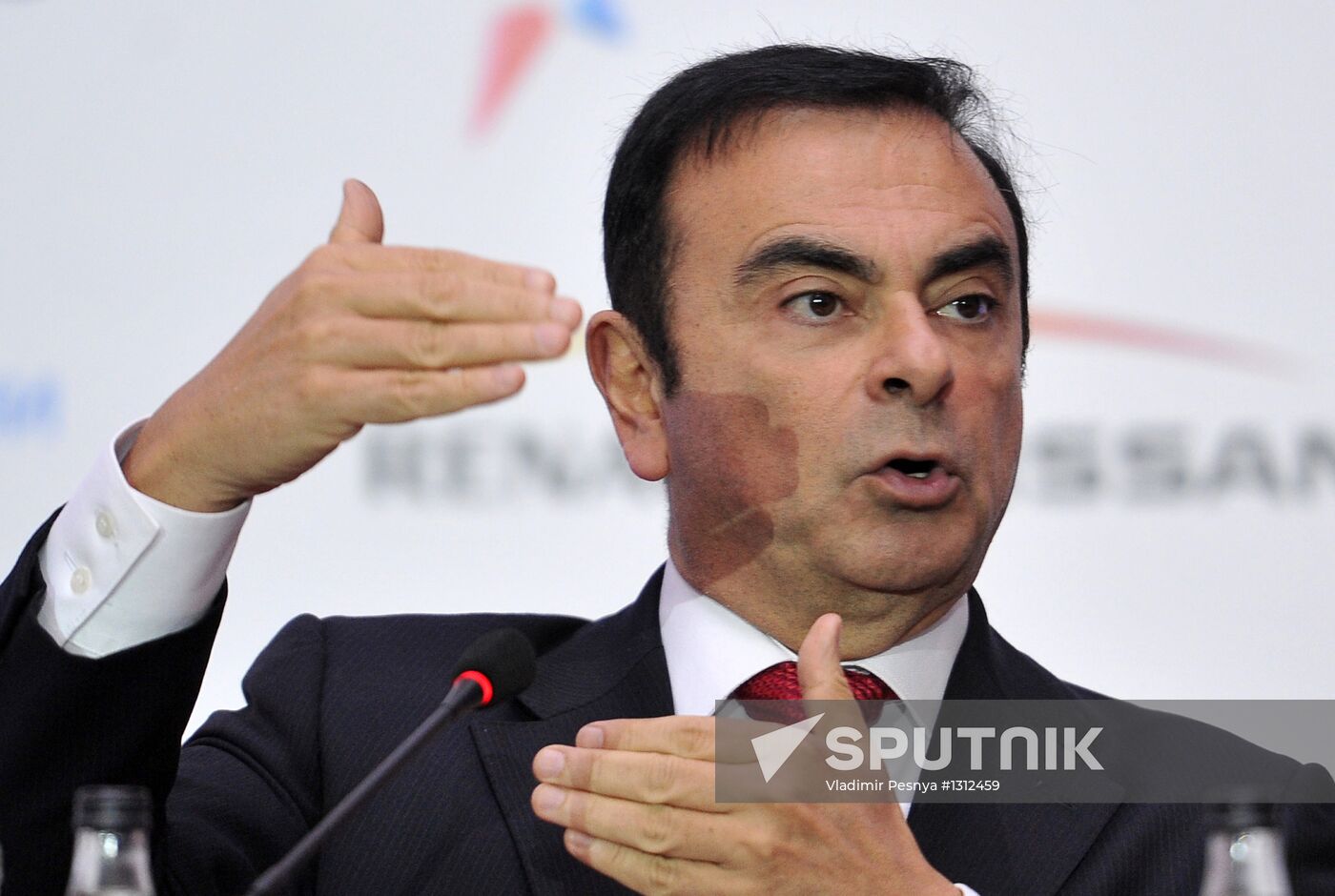 Rostechnologies, Renault-Nissan ink contract